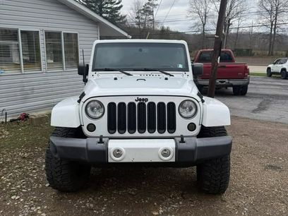 Used 2016 Jeep Wrangler Unlimited Sahara w/ Connectivity Group