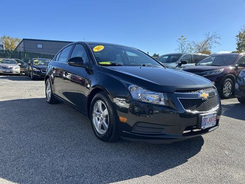 Used 2013 Chevrolet Cruze LT image 3