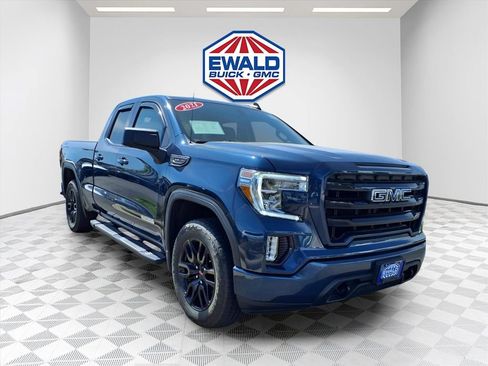 Used 2021 GMC Sierra 1500 Elevation w/ LPO, Elevation Black Package AWD/4WD image 2