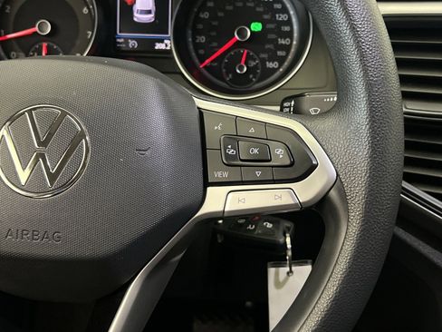 Used 2021 Volkswagen Atlas S image 31