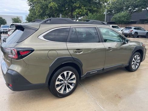 Used 2024 Subaru Outback Limited AWD/4WD image 3