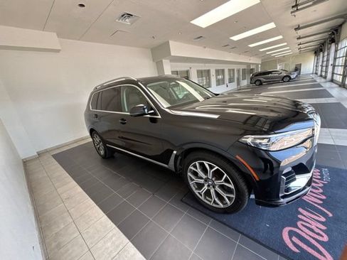 Used 2020 BMW X7 xDrive40i w/ Cold Weather Package AWD/4WD image 8