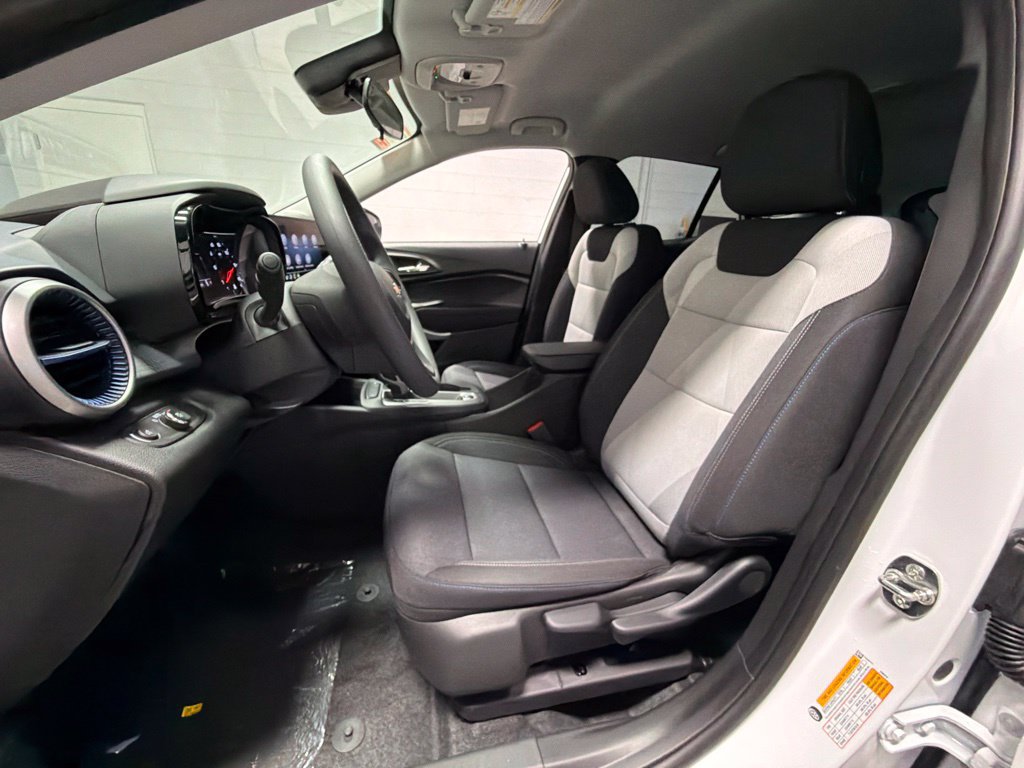 New 2026 Chevrolet Trax LS FWD image 16