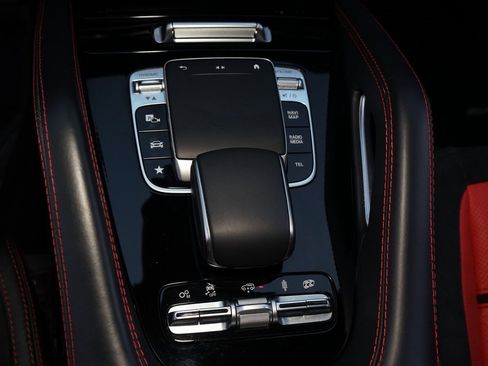 Used 2022 Mercedes-Benz GLE 53 AMG 4MATIC image 17