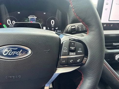 Used 2026 Ford Explorer ST-Line w/ ST-Line Street Pack AWD/4WD image 18