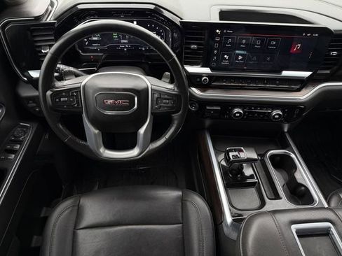 Used 2022 GMC Sierra 1500 SLT image 12