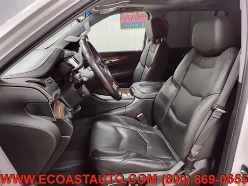 Used 2015 Cadillac Escalade ESV Luxury image 10