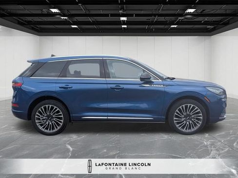 Used 2020 Lincoln Corsair Reserve w/ Appearance Package AWD/4WD image 3