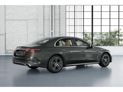 New 2026 Mercedes-Benz E 450 4MATIC Sedan image 19