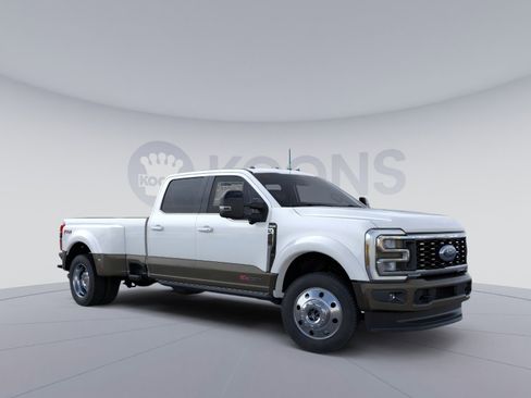 New 2026 Ford F450 King Ranch w/ FX4 Off-Road Package image 10