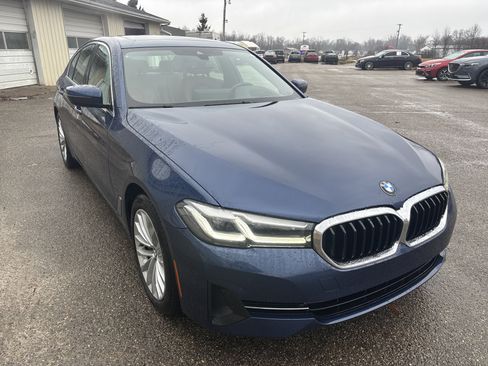 Used 2021 BMW 540i xDrive w/ Premium Package image 1