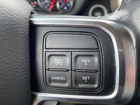 Used 2019 RAM 2500 Laramie AWD/4WD image 24