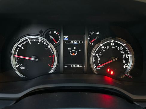 Used 2022 Toyota 4Runner TRD Off-Road Premium w/ Moonroof Package image 15