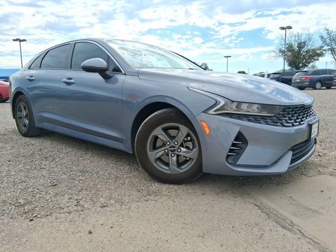 Used 2023 Kia K5 LXS FWD image 4