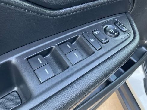 Used 2024 Honda Odyssey EX-L image 5