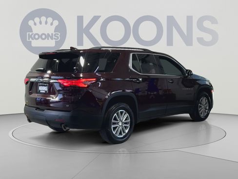 Used 2023 Chevrolet Traverse LT FWD image 11