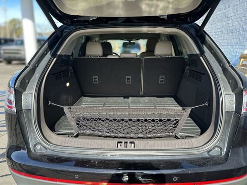 Used 2023 Lincoln Nautilus AWD w/ Premium Package image 25