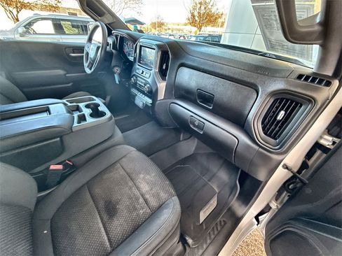 Certified 2020 Chevrolet Silverado 1500 Custom w/ Custom Value Package image 26