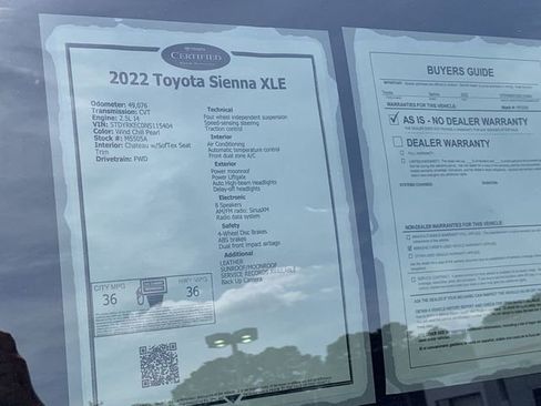 Certified 2022 Toyota Sienna XLE FWD image 40