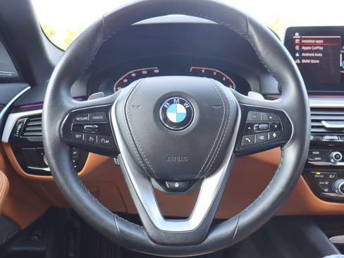Used 2023 BMW 530i xDrive w/ Premium Package AWD/4WD image 23