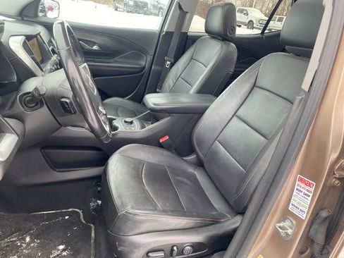 Certified 2019 GMC Terrain SLT w/ Preferred Package image 15