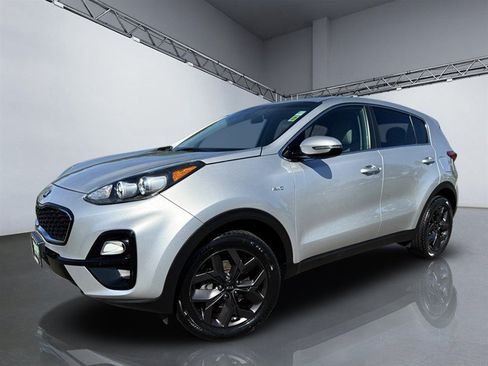 Used 2022 Kia Sportage LX w/ LX AWD Value Edition Package image 26