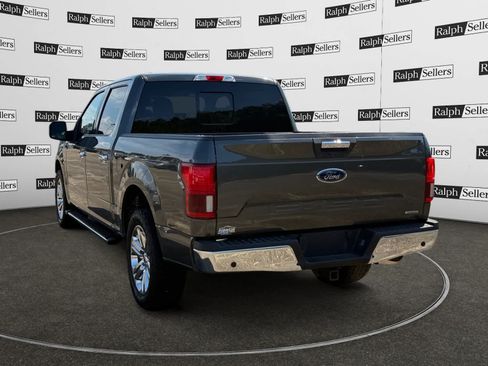 Used 2018 Ford F150 XLT w/ Equipment Group 302A Luxury RWD image 4