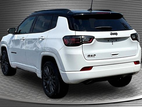 Used 2023 Jeep Compass High Altitude AWD/4WD image 4
