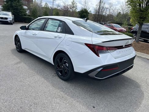 New 2026 Hyundai Elantra Sport image 5