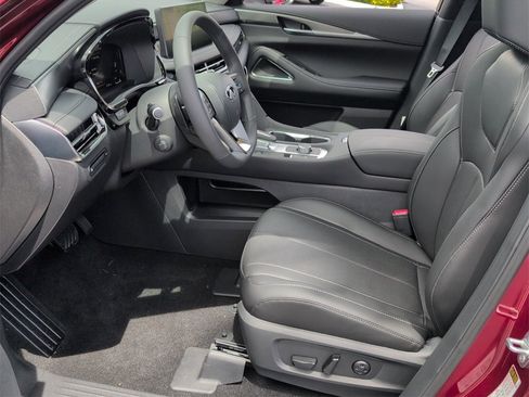 New 2026 INFINITI QX60 Luxe w/ Cargo Package image 6