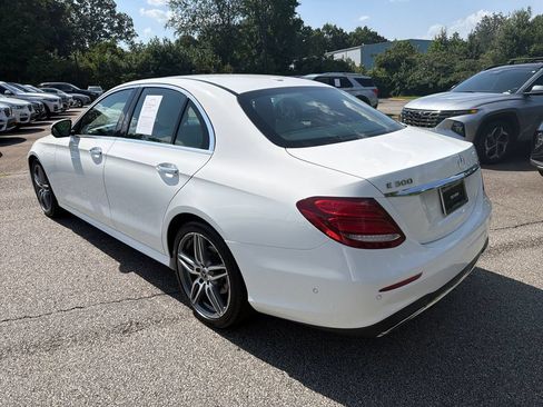 Used 2018 Mercedes-Benz E 300 image 5
