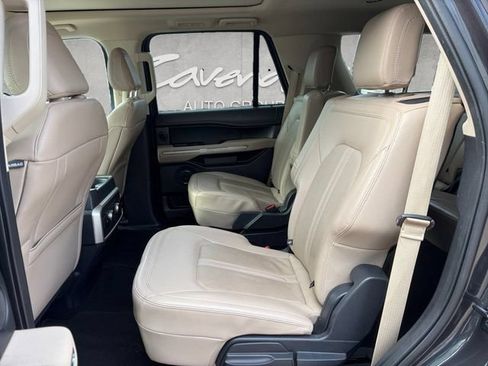 Used 2024 Ford Expedition Limited RWD image 24