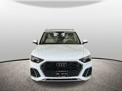 Used 2023 Audi Q5 e Premium w/ Convenience Package AWD/4WD image 18