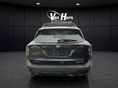 New 2026 Nissan Kicks SR w/ Cold Weather Package image 12