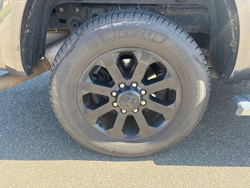 Used 2017 RAM 2500 Limited AWD/4WD image 10