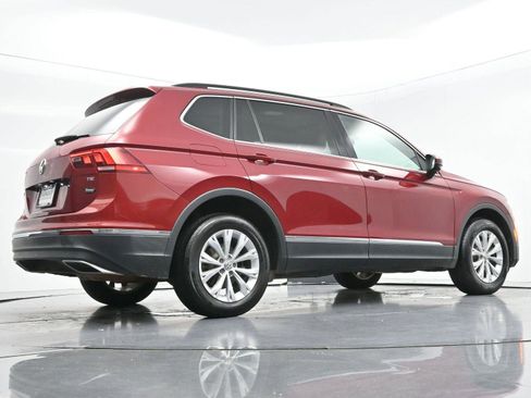 Used 2018 Volkswagen Tiguan SE w/ Panoramic Sunroof Package FWD image 51