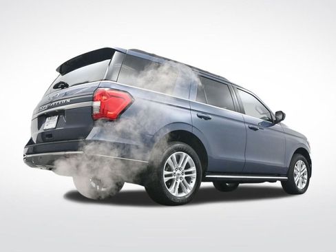 Used 2022 Ford Expedition XLT image 37