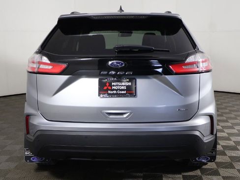 Used 2022 Ford Edge SE AWD/4WD image 10