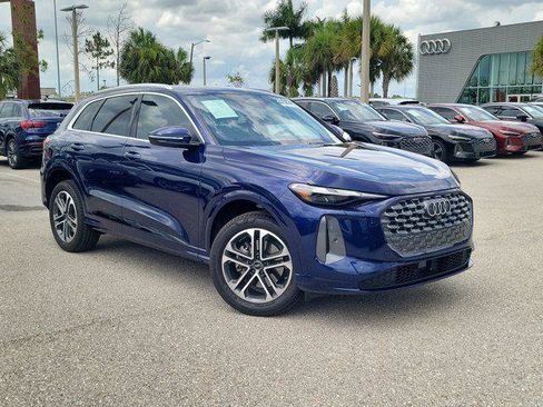 Certified 2025 Audi Q5 Premium AWD/4WD image 31
