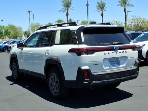 Certified 2026 Subaru Outback Premium AWD/4WD image 5
