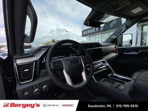 New 2026 GMC Sierra 2500 Denali w/ Denali Reserve Package image 11