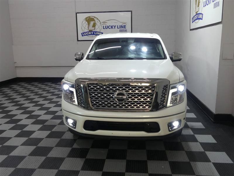 Used 2017 Nissan Titan Platinum Reserve AWD/4WD image 3