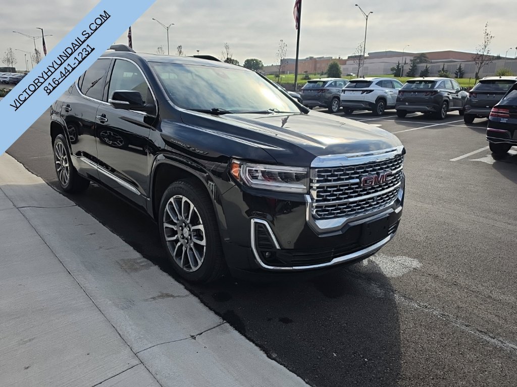 Used 2022 GMC Acadia Denali w/ Denali Ultimate Package FWD image 8