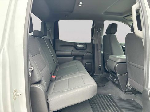 Certified 2023 Chevrolet Silverado 1500 Custom image 26