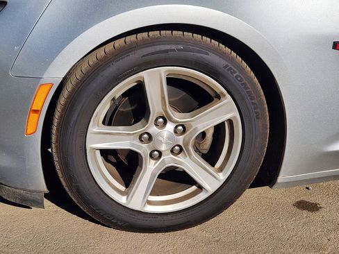 Used 2019 Chevrolet Camaro LT image 23