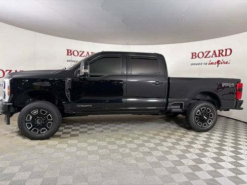 Used 2024 Ford F350 Lariat w/ Lariat Ultimate Package AWD/4WD image 5