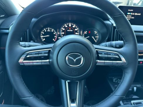 Certified 2025 MAZDA CX-50 Meridian Edition w/ Apex Package AWD/4WD image 22