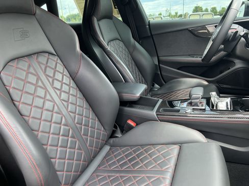 Certified 2024 Audi S5 Premium Plus w/ Premium Plus Package AWD/4WD image 35