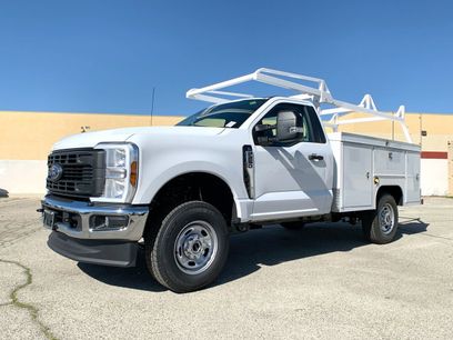 New 2024 Ford F250 XL w/ Snow Plow/Camper Package