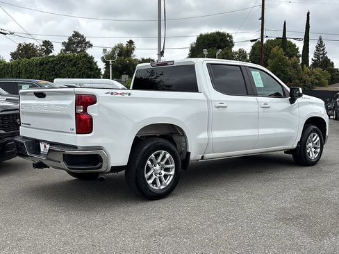 Used 2023 Chevrolet Silverado 1500 LT AWD/4WD image 3
